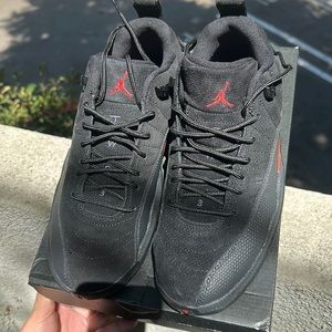 Air Jordan 12 Retro Low size 7.5
